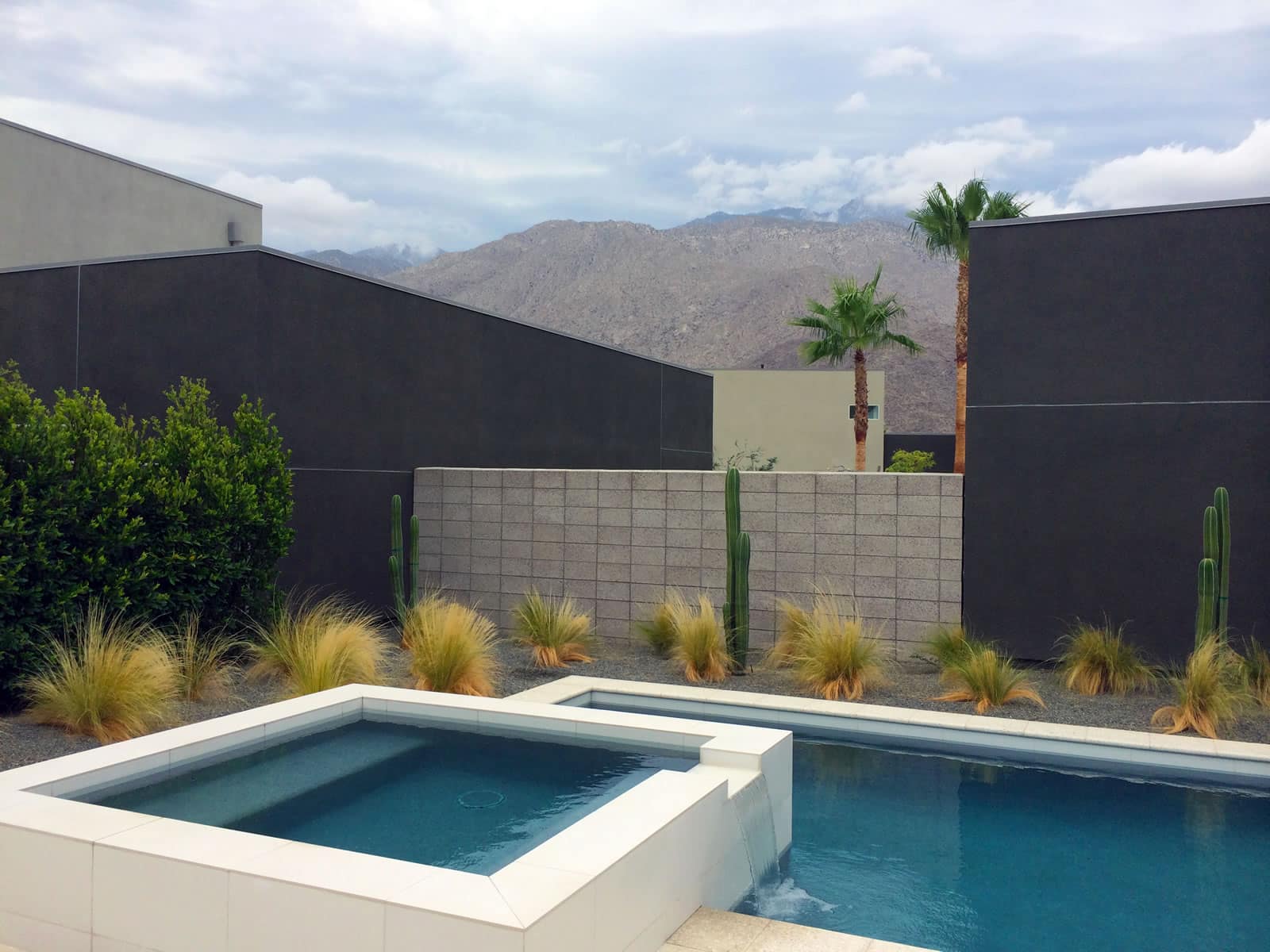 Article – Water Features (featured image) Water Features Enhance An Outdoor Space
